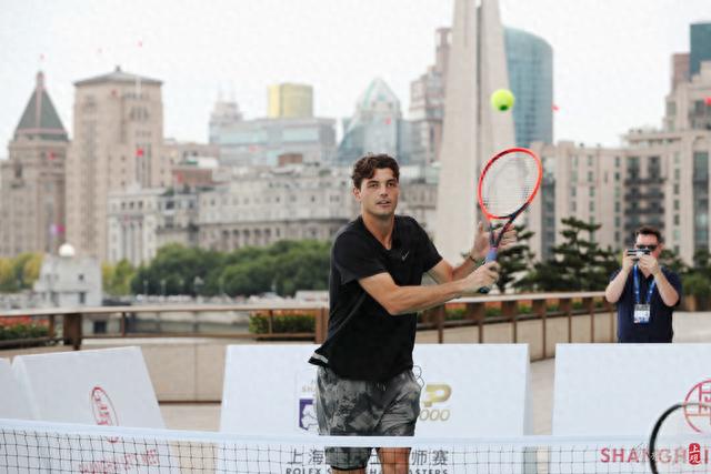 不俗的对手 不俗的对手