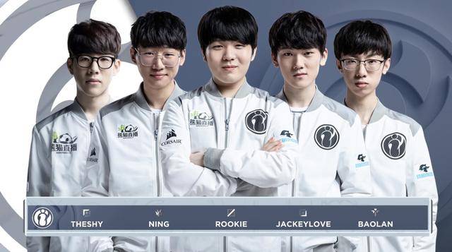 们在与赫罗 们在与赫罗