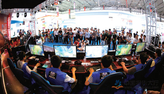 强调节日氛 强调节日氛